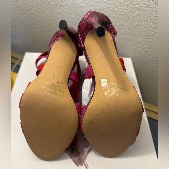 New Jessica Simpson Jyra Heels - Picture 4 of 4